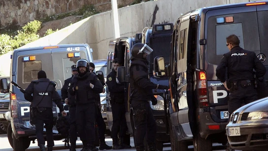 Agentes de la Policía Nacional en Ceuta Agentes de la Policía Nacional en Ceuta