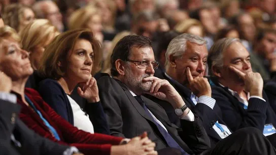 Mariano Rajoy, junto a María Dolores de Cospedal y Javier Arenas Mariano Rajoy, junto a María Dolores de Cospedal y Javier Arenas