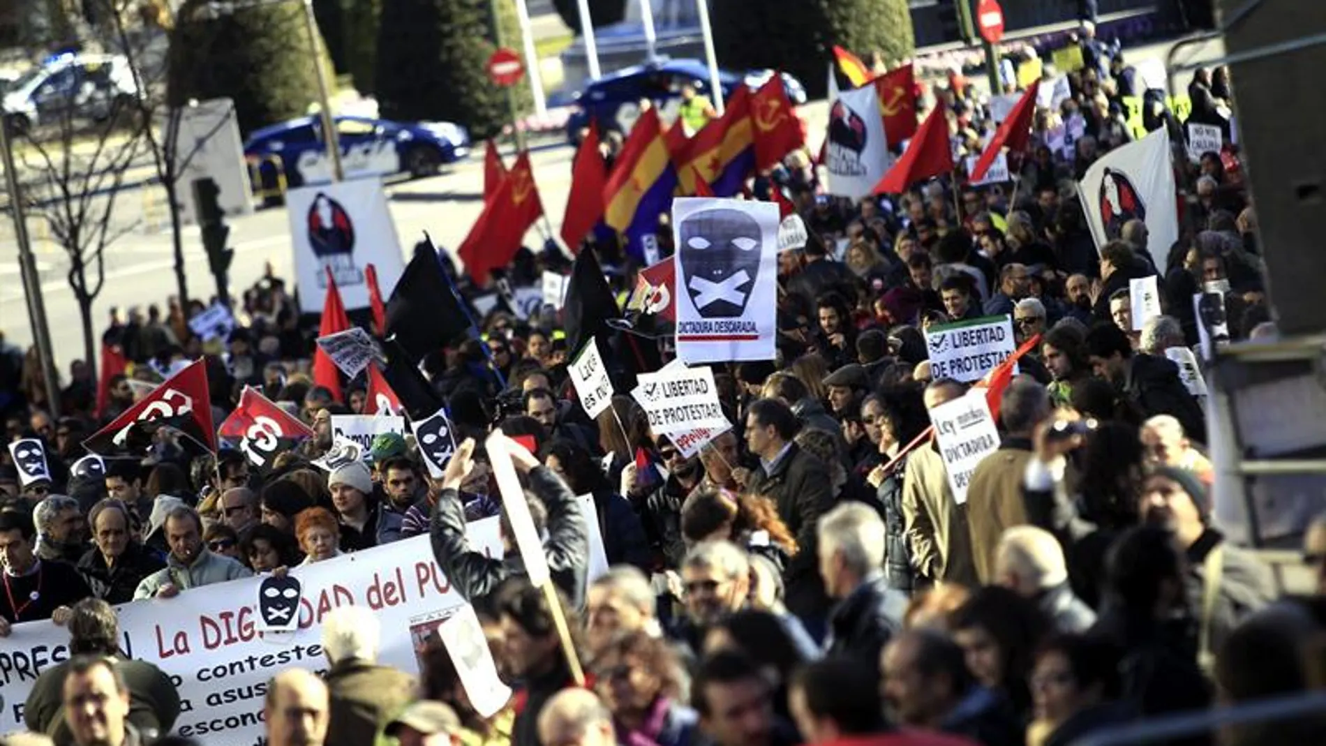 Unas mil personas claman en Madrid contra la represión de la ley Mordaza