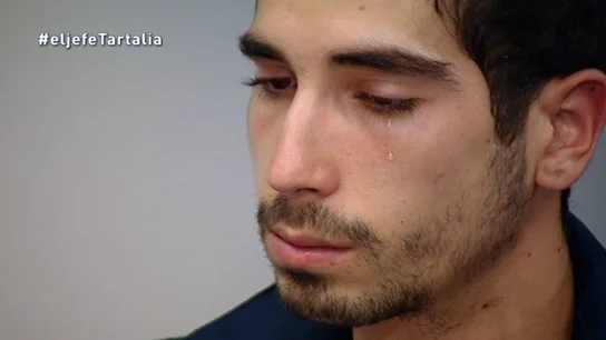 Jonathan se emociona en El jefe Infiltrado Jonathan se emociona en El jefe Infiltrado