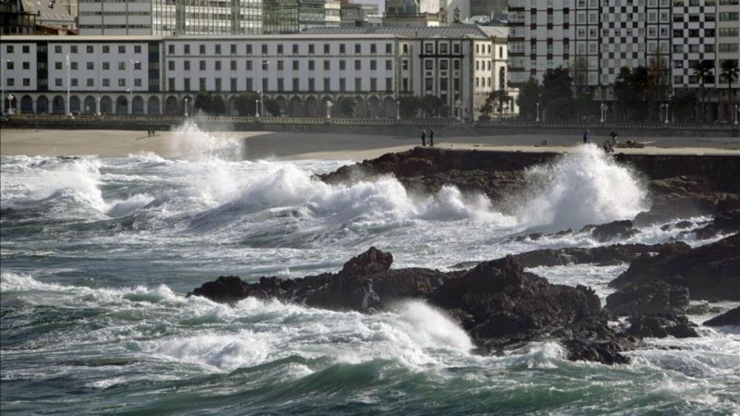 Fuerte oleaje en A Coru&ntilde;a