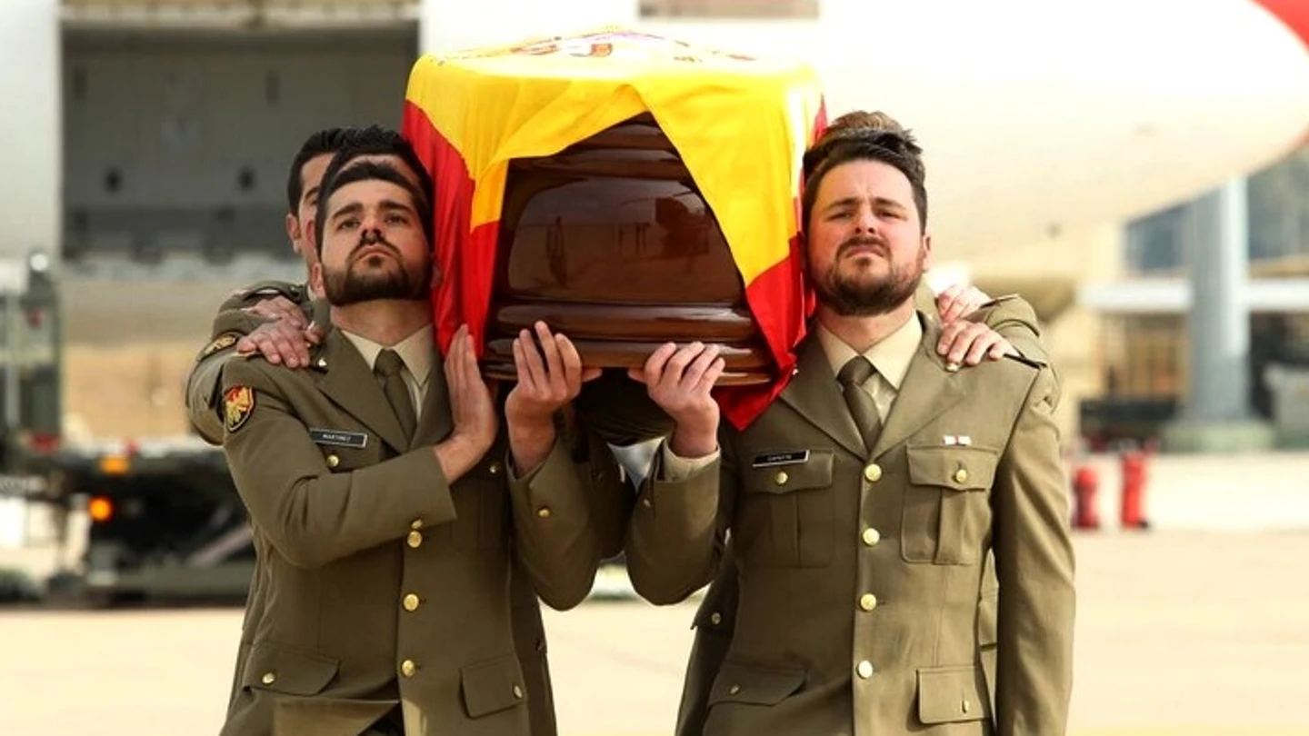 Féretro del soldado español muerto en Líbano Féretro del soldado español muerto en Líbano