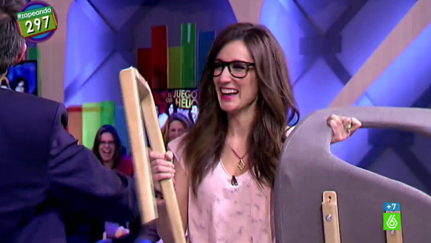Ana morgade se ca de la silla en el juego de la semAnna