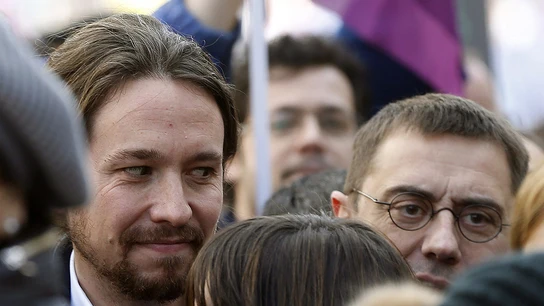 Los líderes de Podemos hacen piña en torno a Monedero tras las críticas de Montoro Los líderes de Podemos hacen piña en torno a Monedero tras las críticas de Montoro