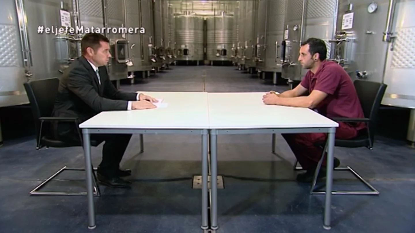 Alejandro se ve las caras con 'El Jefe Infiltrado' Alejandro se ve las caras con 'El Jefe Infiltrado'
