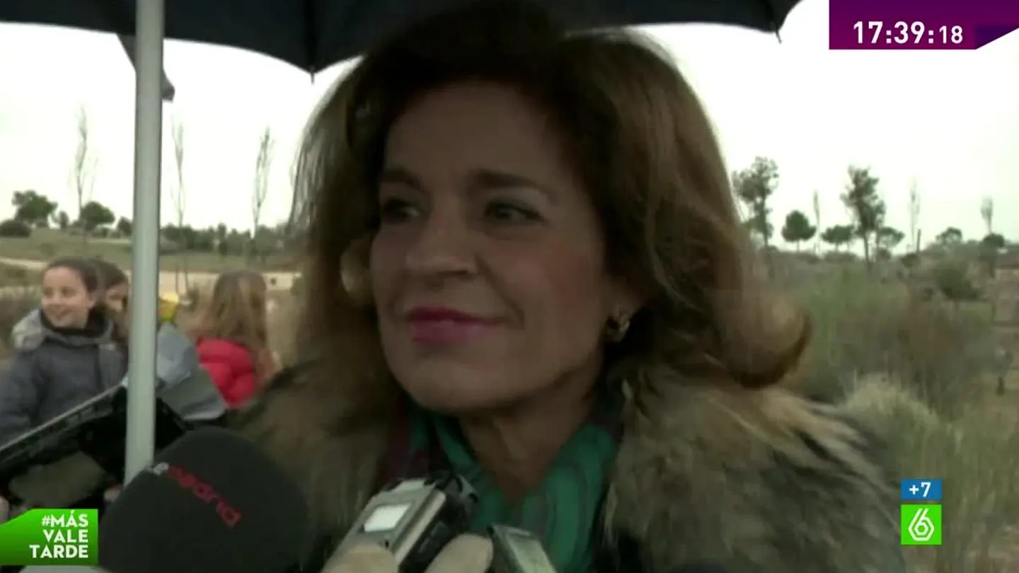 Ana Botella ante los medios Ana Botella ante los medios