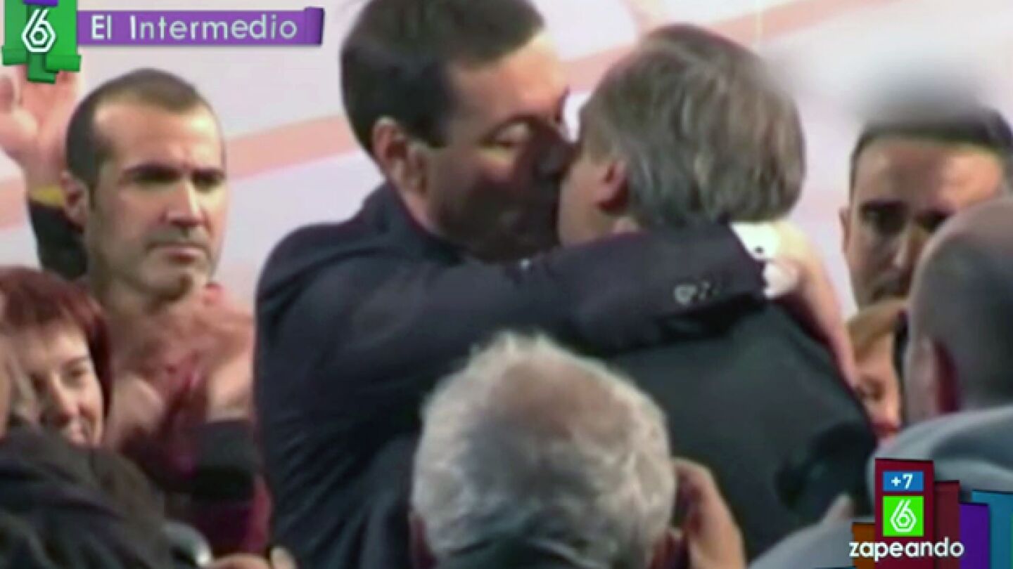 'Zapeando' comenta el beso de Tom&aacute;s G&oacute;mez y Carmona