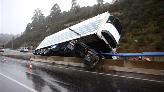 Accidente de un cami&oacute;n durante el fin de semana
