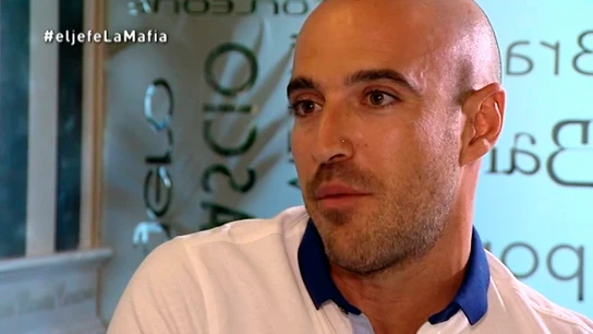 El marido de Richard le defiende El marido de Richard le defiende