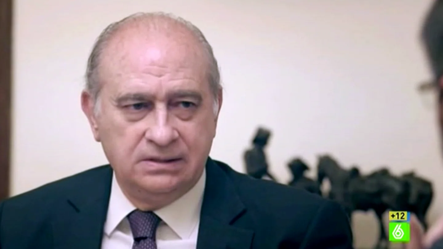 Jorge Fernández Díaz se piensa si aceptar el café de Jordi Évole Jorge Fernández Díaz se piensa si aceptar el café de Jordi Évole