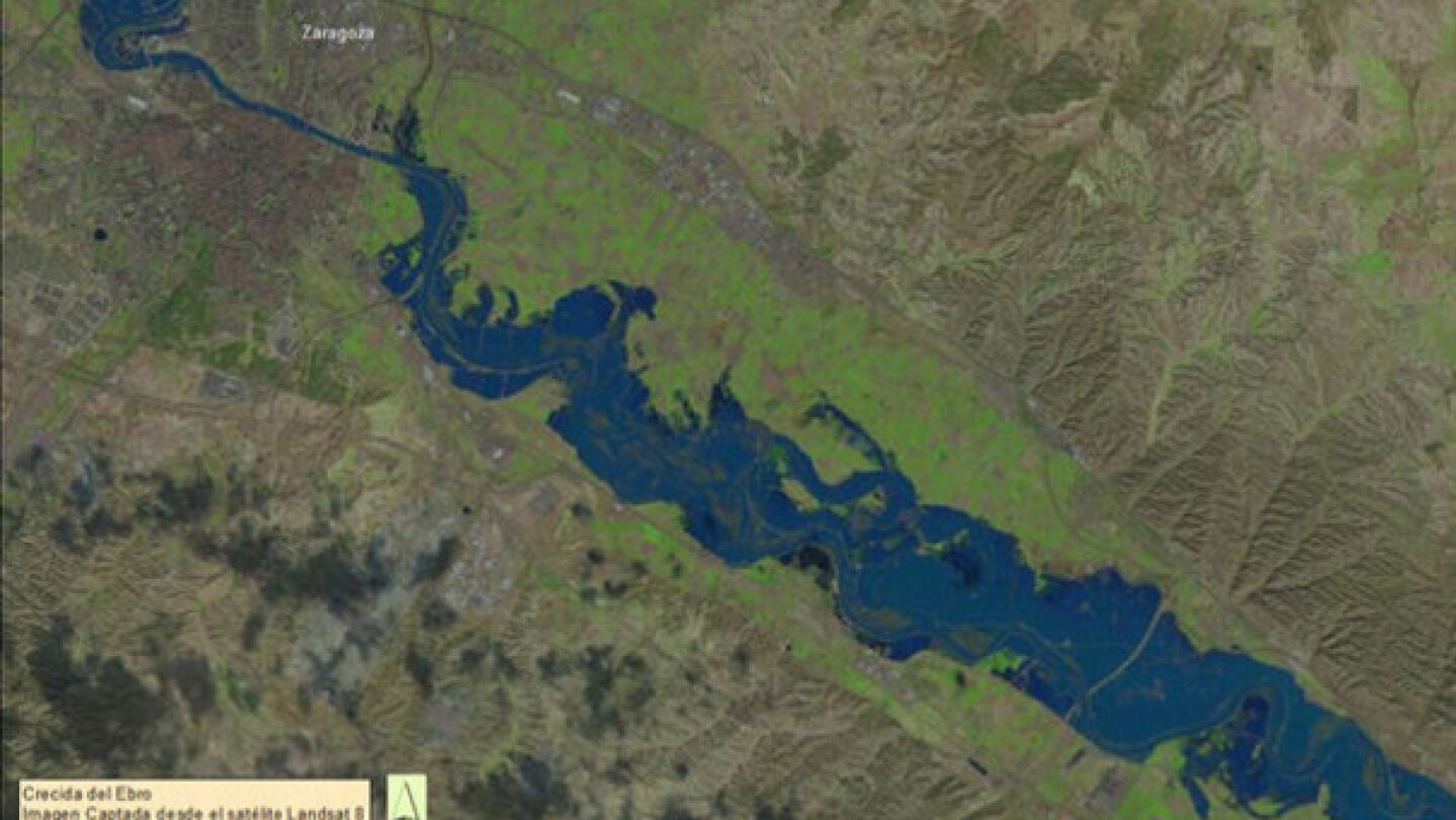 Im&aacute;genes del desbordamiento del r&iacute;o Ebro visto desde el espacio