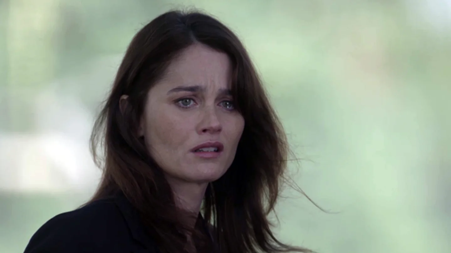 Teresa Lisbon en una encrucijada Teresa Lisbon en una encrucijada