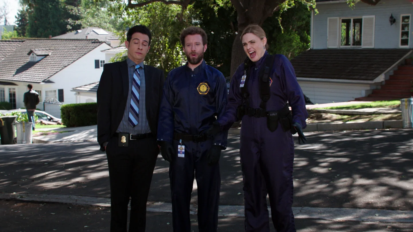 La doctora Temperance Brennan con su equipo, en 'Bones' La doctora Temperance Brennan con su equipo, en 'Bones'