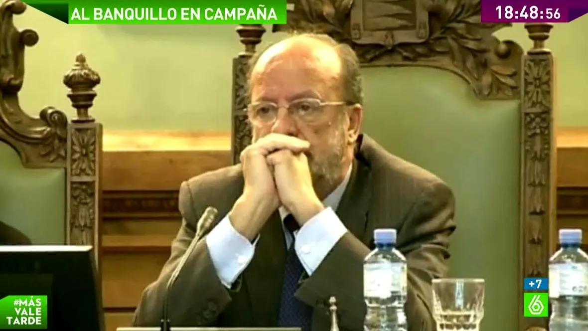 Los morritos de Leire Pajín y las palabras machistas del ascensor, algunas de las perlas de León de la Riva Los morritos de Leire Pajín y las palabras machistas del ascensor, algunas de las perlas de León de la Riva