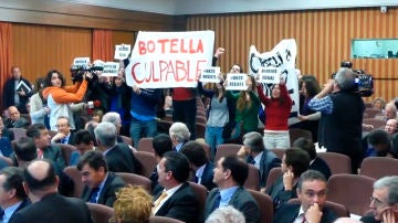 Escrache a Ana Botella por el desalojo en Ofelia Nieto