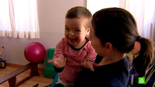 Niño con síndrome de Down Niño con síndrome de Down