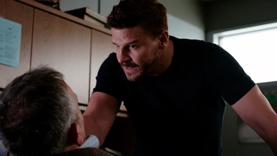 Los mejores momentos de Bones del capítulo 1, t10 (I) Los mejores momentos de Bones del capítulo 1, t10 (I)