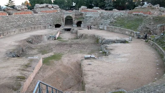 El anfiteatro romano de Mérida El anfiteatro romano de Mérida