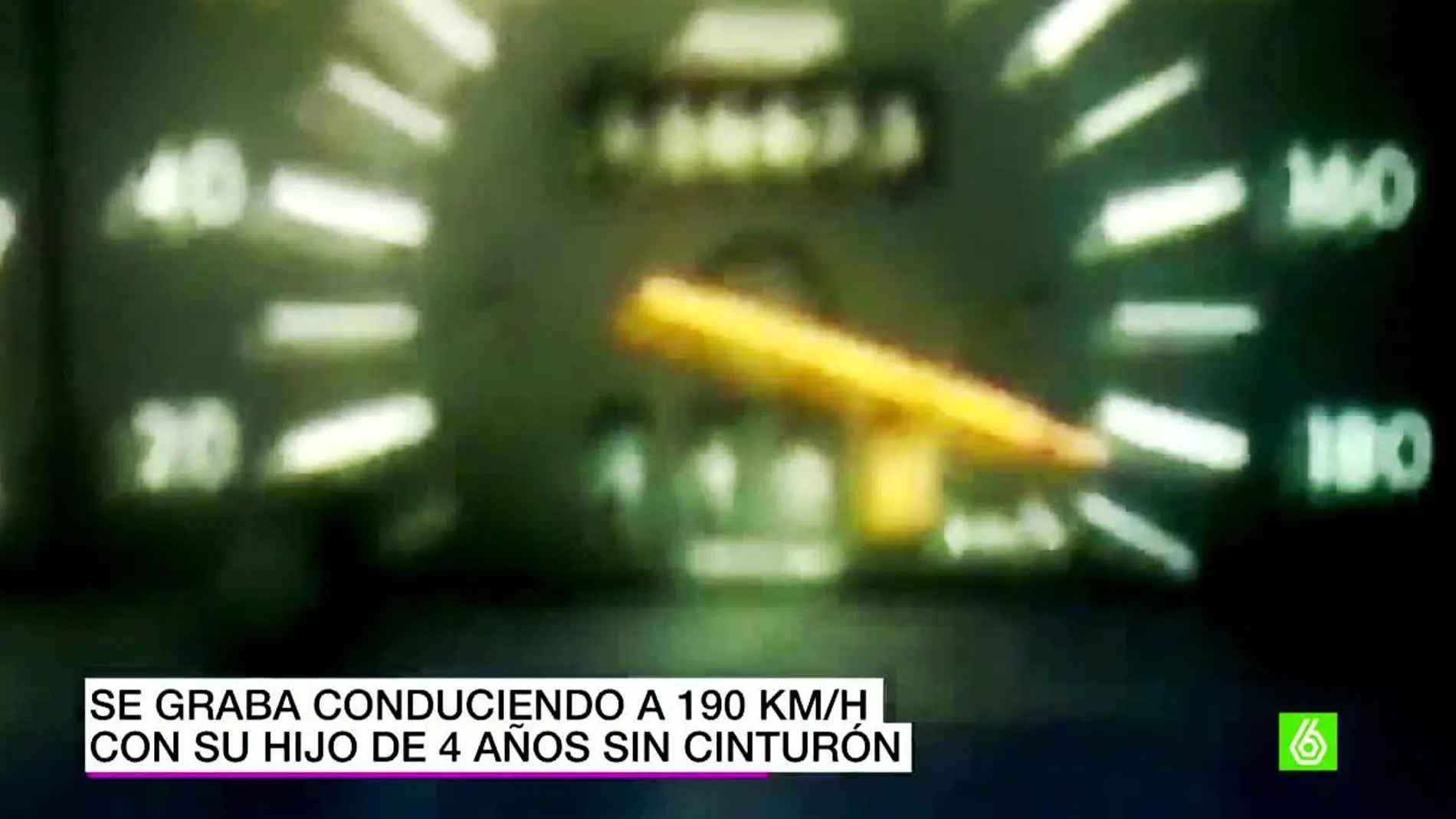 Un conductor se graba a 190 km/h con su hijo de cuatro años sin cinturón