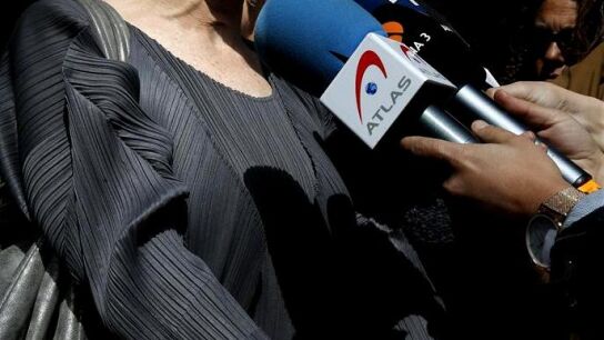 Cifuentes, dispuesta a nuevas privatizaciones en la sanidad madrile&ntilde;a