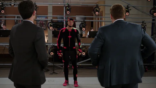 El Minotauro habla con Booth y Aubrey El Minotauro habla con Booth y Aubrey