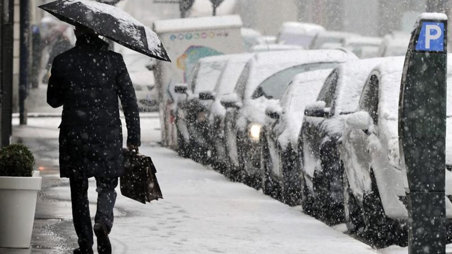 La primavera ti&ntilde;e de blanco algunas zonas del norte de Espa&ntilde;a a causa del temporal