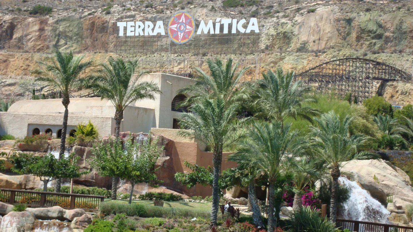 El parque de atracciones Terra Mítica El parque de atracciones Terra Mítica