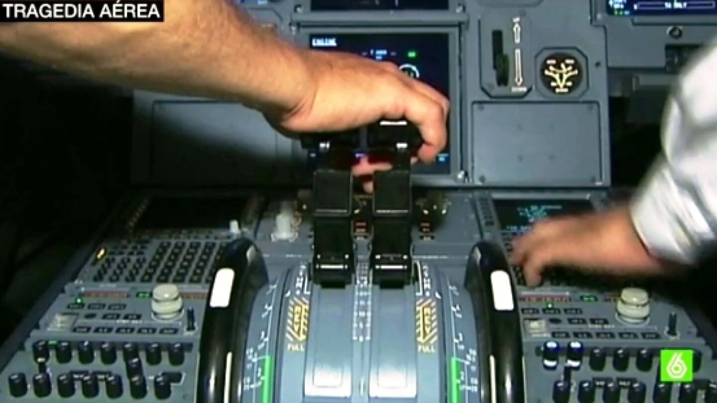 Cabina de avi&oacute;n