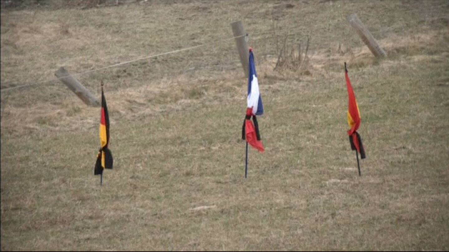 Banderas de Alemania, Francia y Espa&ntilde;a de luto