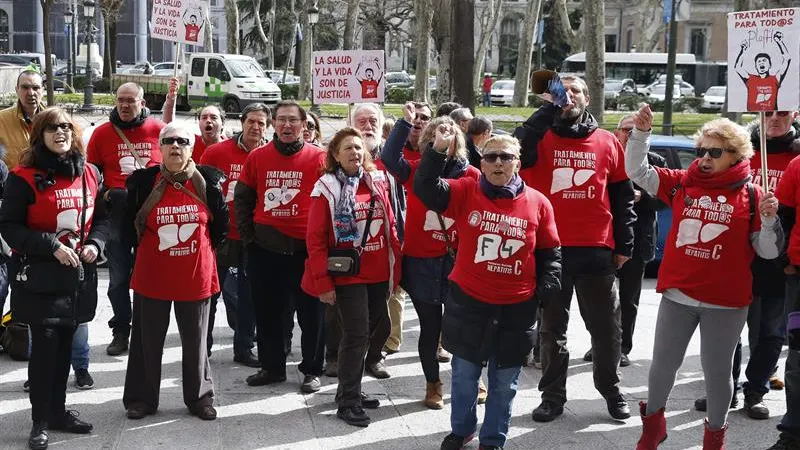 Protesta en defensa de los enfermos de Hepatitis C