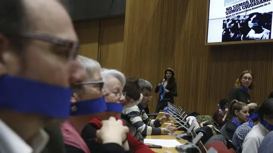 Miembros de Izquierda Unida, Podemos y Equo contra la ley Mordaza Miembros de Izquierda Unida, Podemos y Equo contra la ley Mordaza