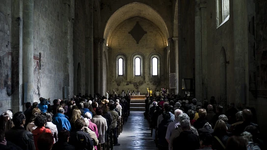 Homenaje cristiano a las víctimas del accidente del A320 en la catedral de Digne-les-Bains Homenaje cristiano a las víctimas del accidente del A320 en la catedral de Digne-les-Bains