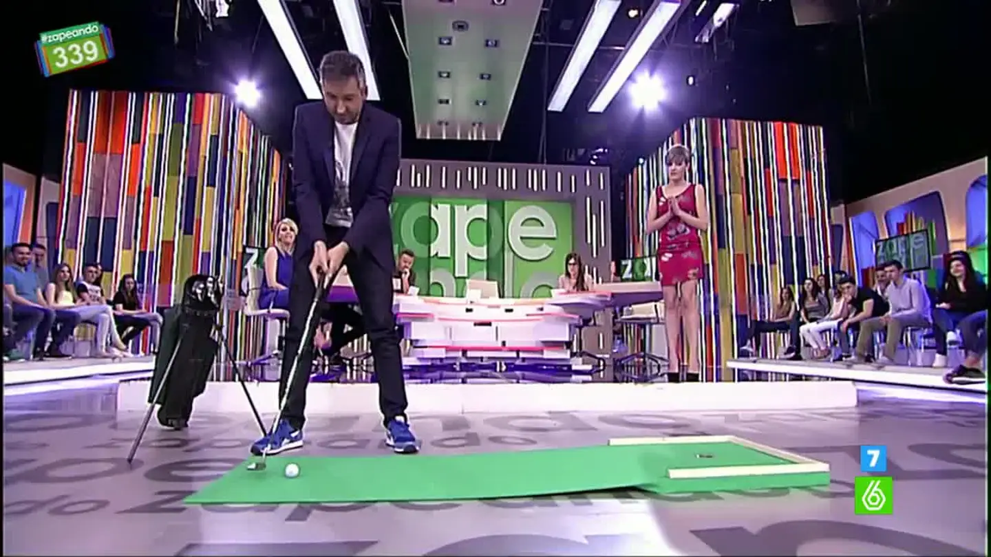 Los 'Zapeadores' retan a Frank Blanco a jugar al golf en 'Zapeando' Los 'Zapeadores' retan a Frank Blanco a jugar al golf en 'Zapeando'