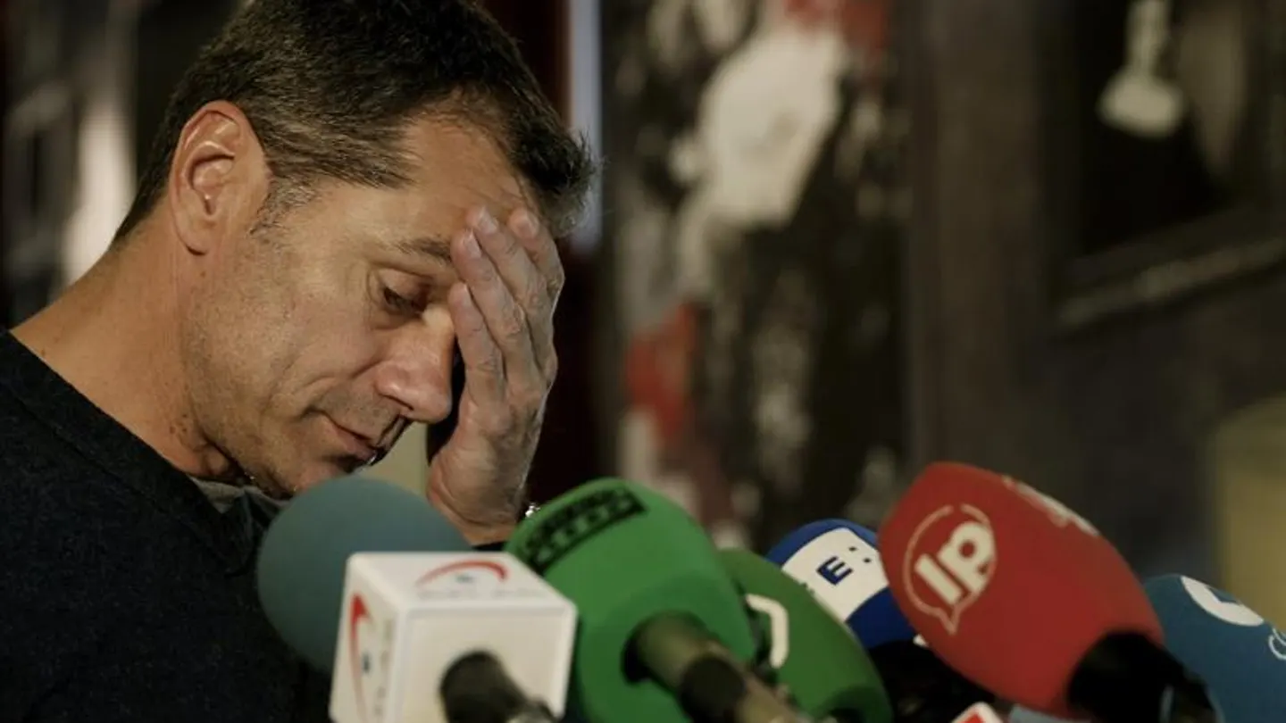 Toni Cantó comparece ante los medios de comunicación Toni Cantó comparece ante los medios de comunicación