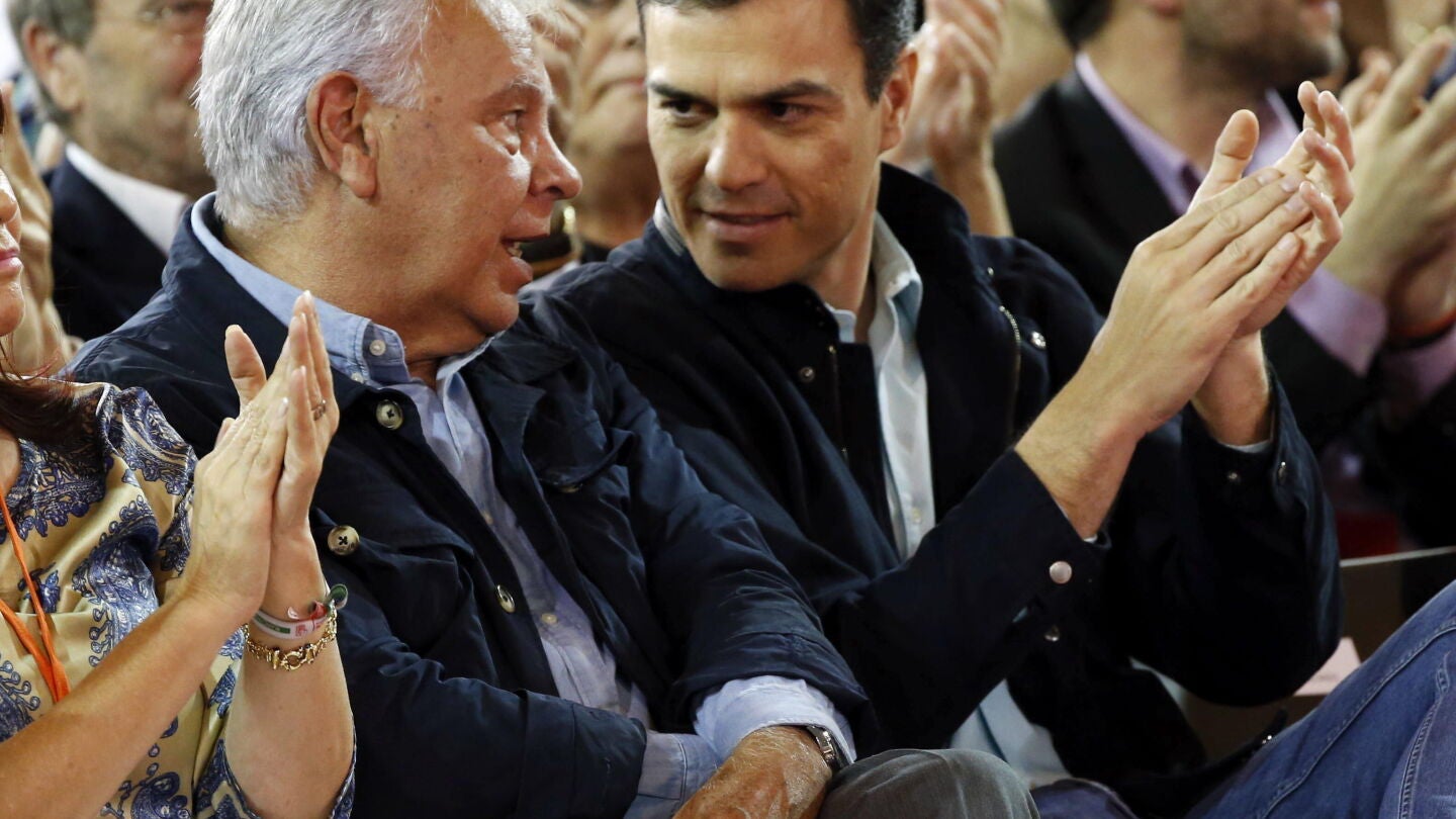 Felipe Gonz&aacute;lez y Pedro S&aacute;nchez en una imagen de archivo