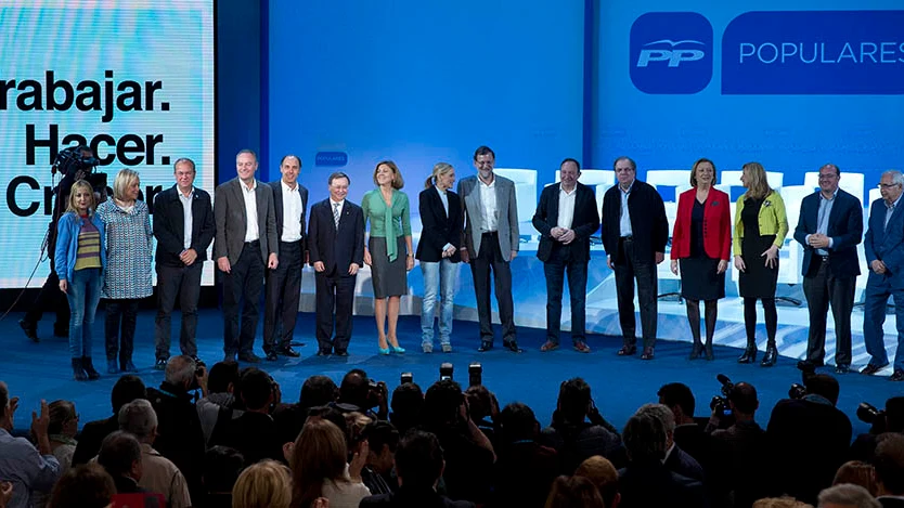 Rajoy con los candidatos autonómicos del PP Rajoy con los candidatos autonómicos del PP