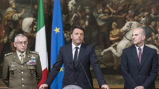 Matteo Renzi en una conferencia de prensa tras la tragedia del Mediterráneo Matteo Renzi en una conferencia de prensa tras la tragedia del Mediterráneo