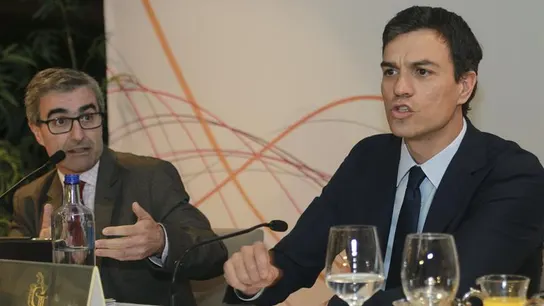 Pedro Sánchez aboga por restituir las ayudas a los parados hasta que encuentren trabajo Pedro Sánchez aboga por restituir las ayudas a los parados hasta que encuentren trabajo