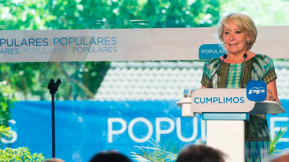 Esperanza Aguirre durante un acto electoral