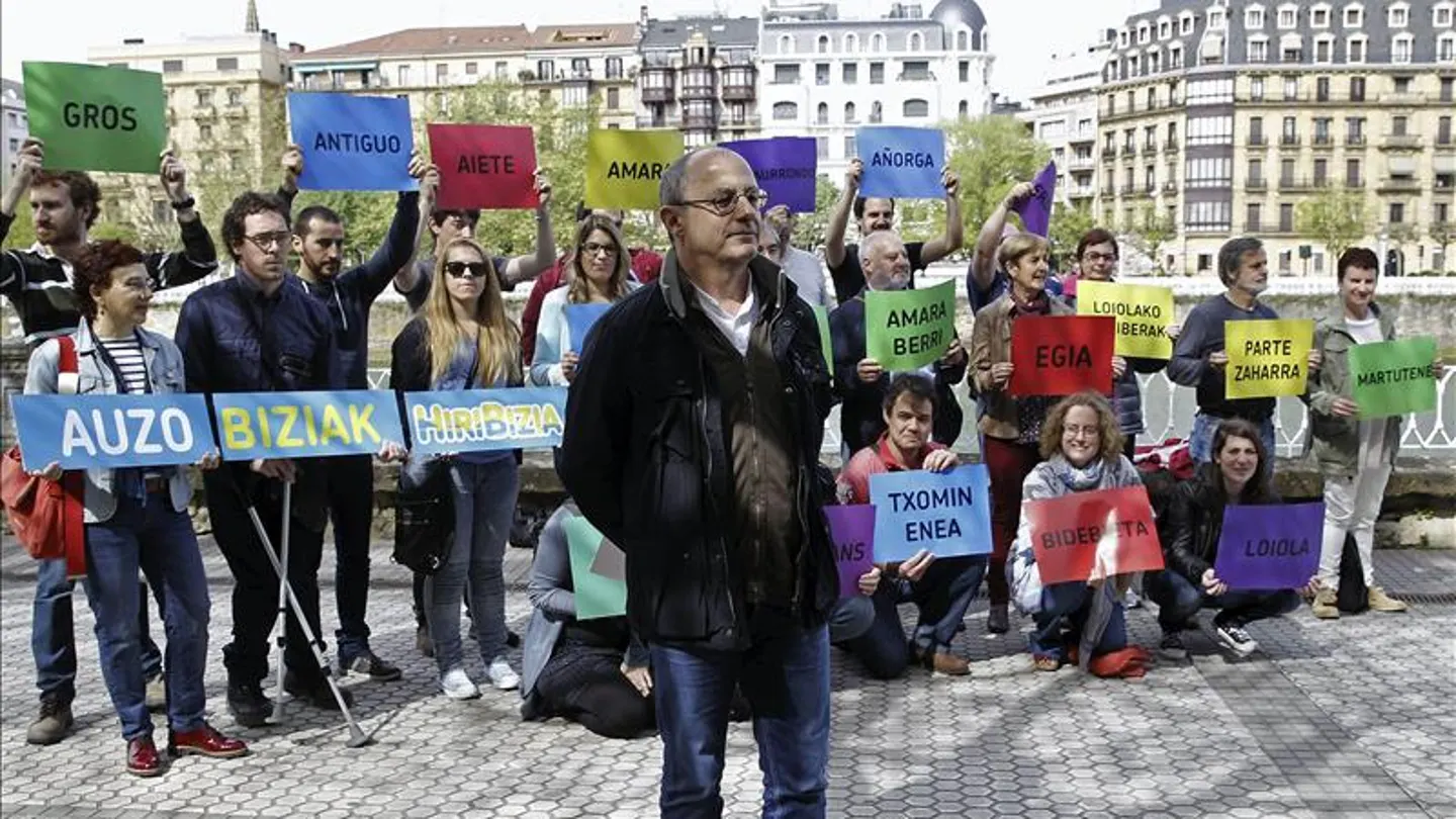 EH Bildu presenta en San Sebastián su nueva propuesta con respecto a ETA EH Bildu presenta en San Sebastián su nueva propuesta con respecto a ETA