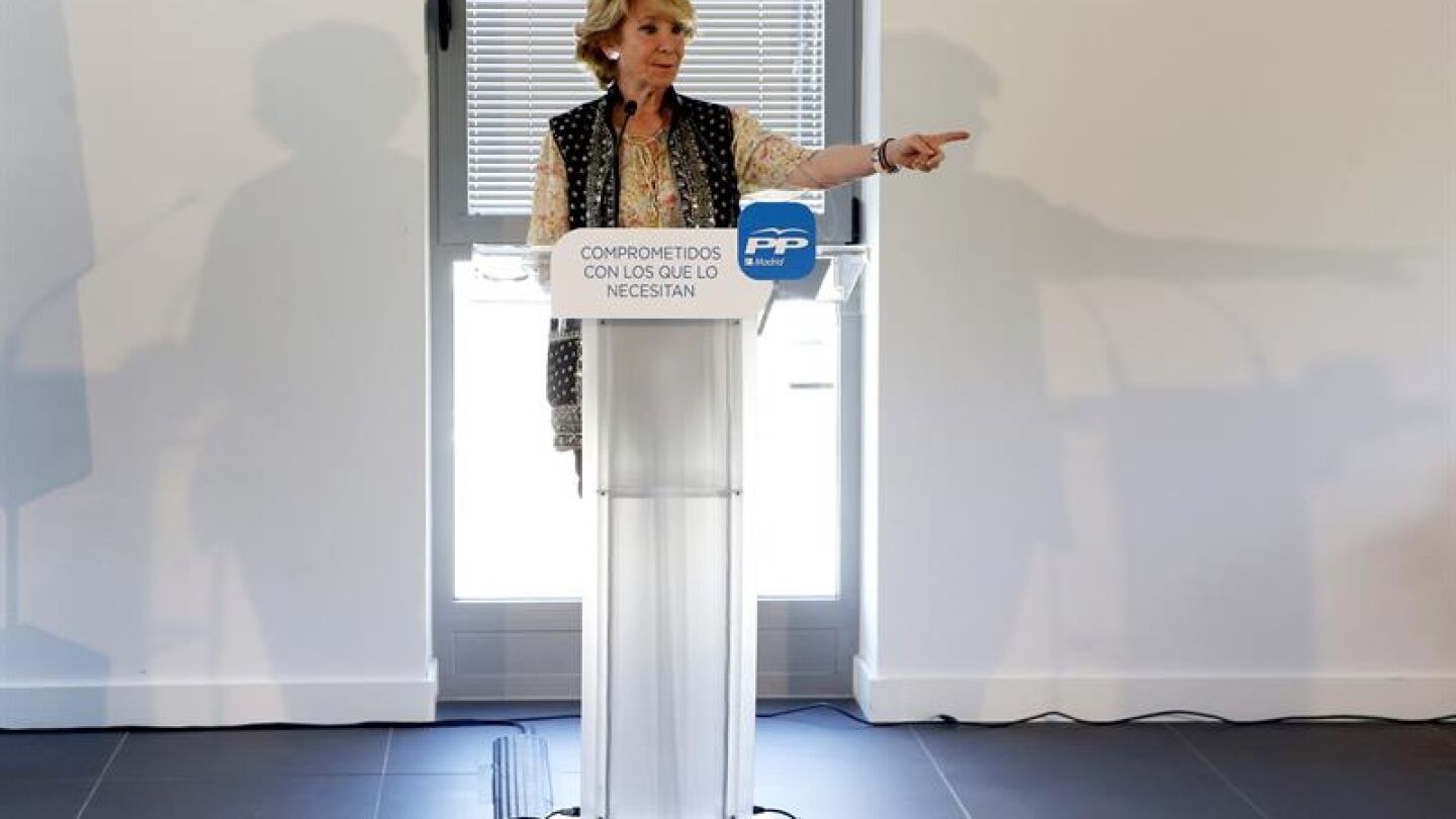 Esperanza Aguirre ante los medios