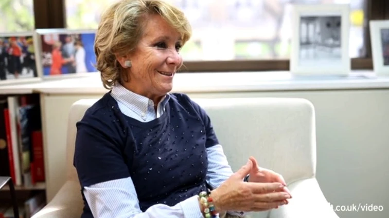 Esperanza Aguirre durante una entrevista