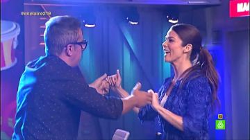 Buenafuente baila con Juana Acosta