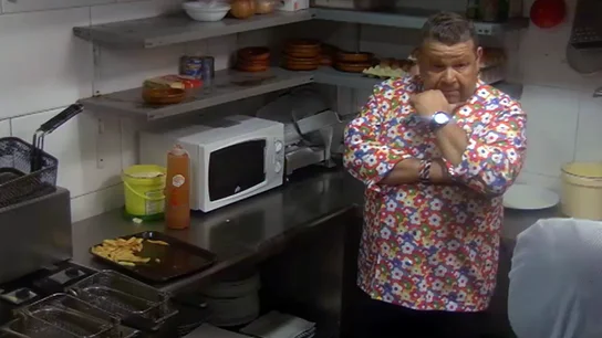 Alberto Chicote se queda sin palabras durante un servicio Alberto Chicote se queda sin palabras durante un servicio