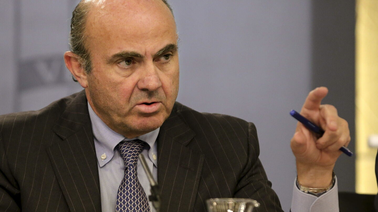 El ministro de Econom&iacute;a, Luis de Guindos