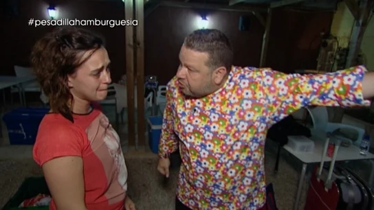 Clara no siente el apoyo de su marido Clara no siente el apoyo de su marido