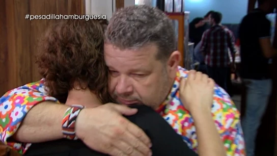 Clara le pide a Alberto Chicote que le ayude por sus hijos Clara le pide a Alberto Chicote que le ayude por sus hijos