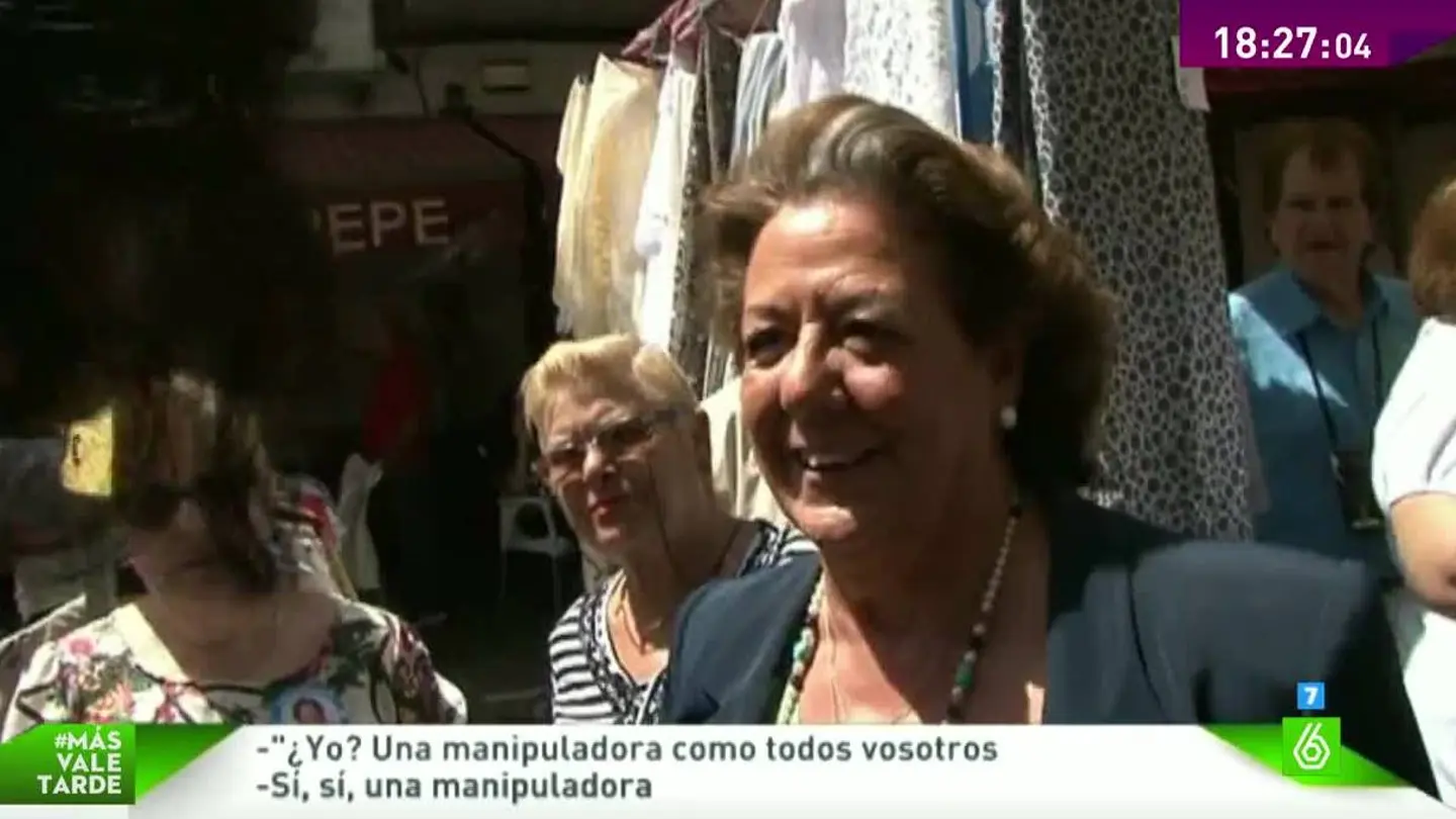 Rita Barberá amenaza a una mujer que la criticaba con "identificarla inmediatamente" Rita Barberá amenaza a una mujer que la criticaba con "identificarla inmediatamente"