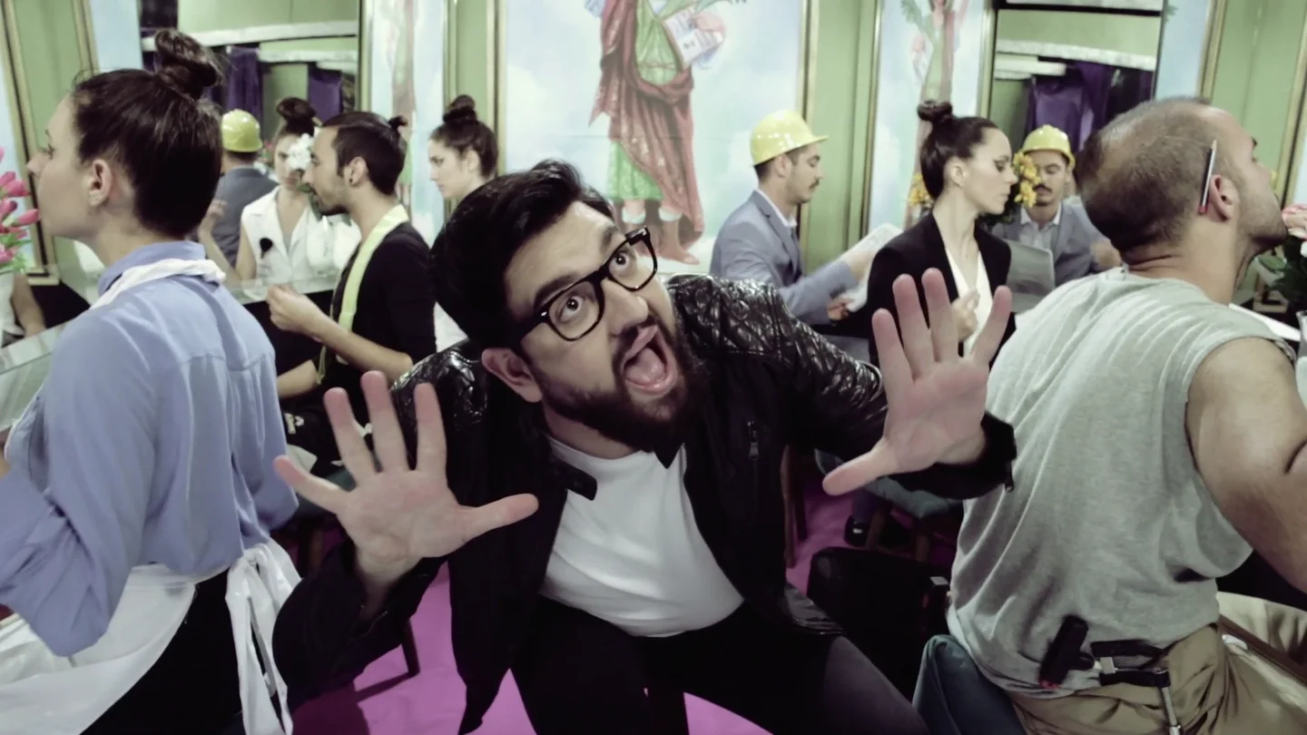Manu Sánchez versiona 'I'm an albatraoz' Manu Sánchez versiona 'I'm an albatraoz'