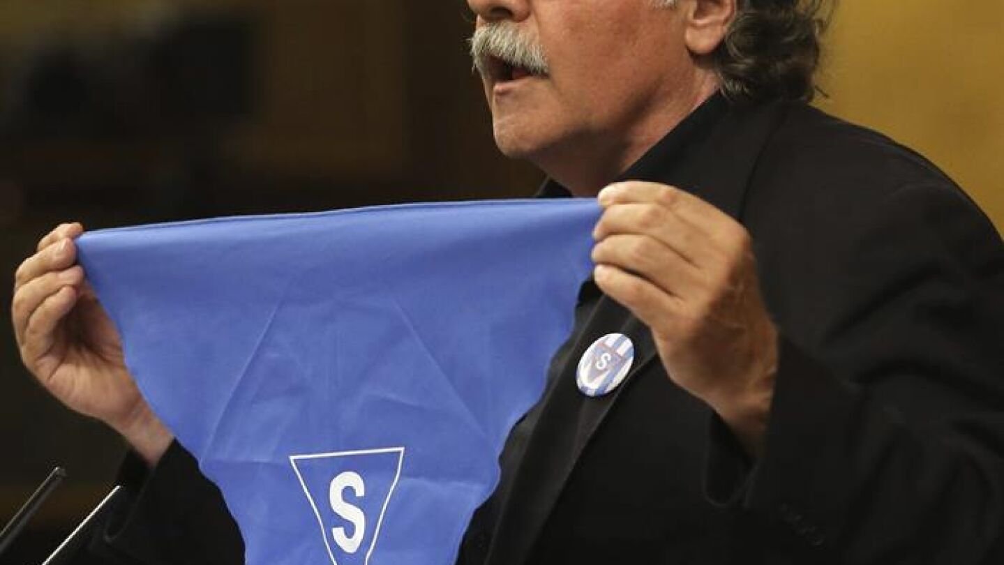 Joan Tard&agrave; en la tribuna del Congreso